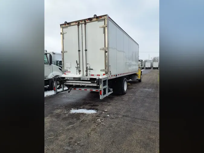 2016 FREIGHTLINER/MERCEDES M2 1061492f284f7b59f684d047a42f6b27aec