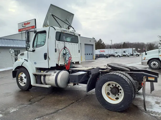 2018 FREIGHTLINER/MERCEDES M2-112