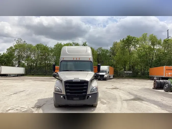 2020 Freightliner Cascadia