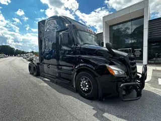 2021 FREIGHTLINER CASCADIA 126