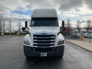 2019 FREIGHTLINER T12664ST