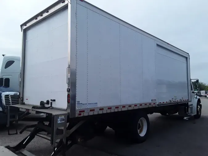 2018 FREIGHTLINER M2 106