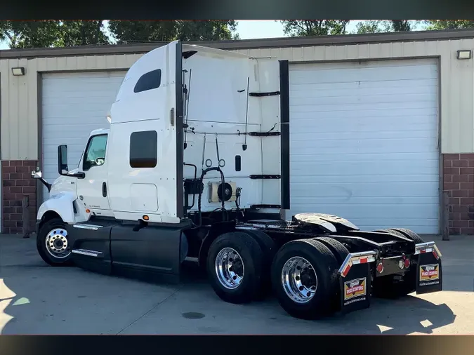 2021 INT LT625 6x4