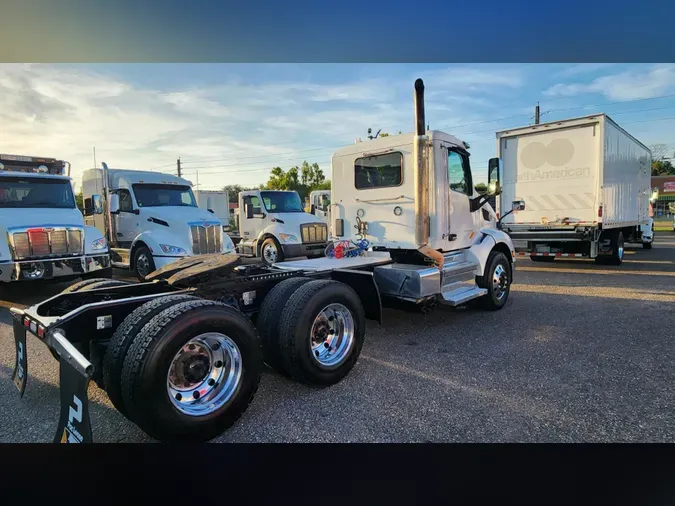 2020 Peterbilt 579