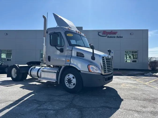 2019 FREIGHTLINER/MERCEDES CASCADIA 113