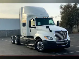 2019 INT LT625 6x4