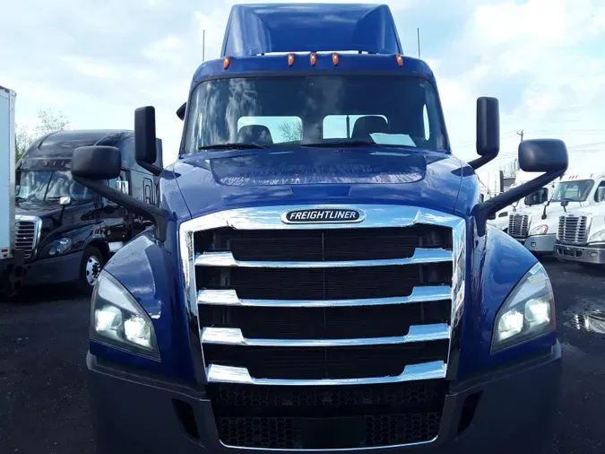 2020 FREIGHTLINER/MERCEDES NEW CASCADIA PX12664