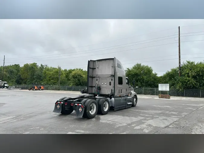 2022 International LT