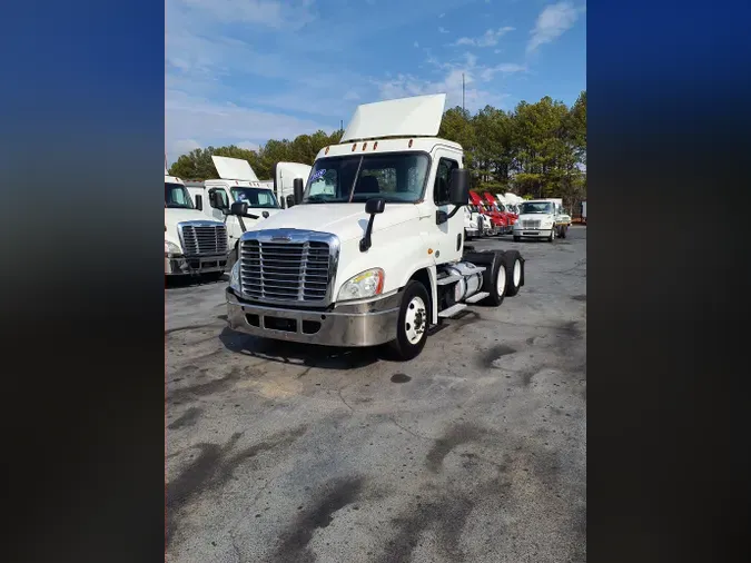 2019 FREIGHTLINER/MERCEDES CASCADIA 125