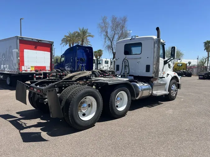 2020 Peterbilt 567