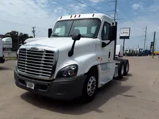 2016 Freightliner CASCADIA 125