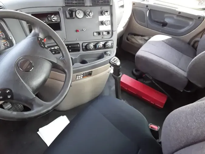 2019 FREIGHTLINER CASCADIA 125