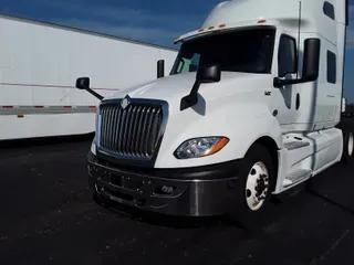 2019 NAVISTAR INTERNATIONAL LT625 SLPR CAB