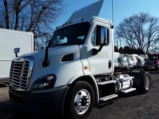 2016 FREIGHTLINER/MERCEDES CASCADIA 113