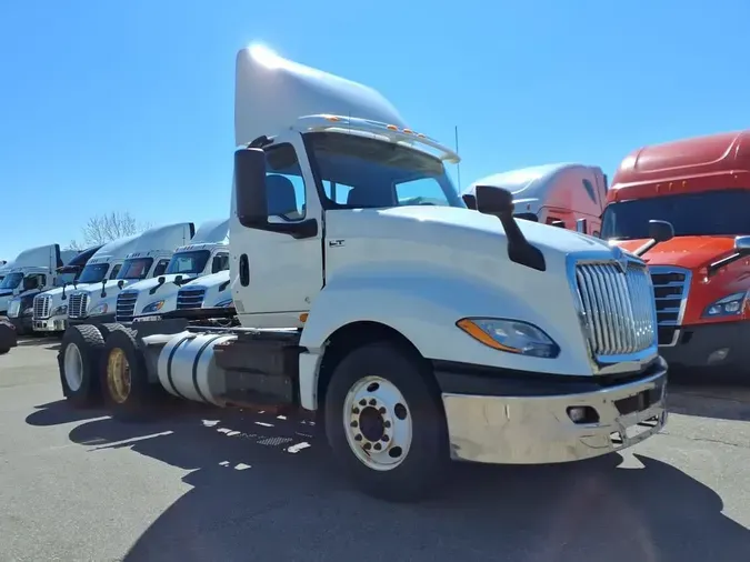 2019 NAVISTAR INTERNATIONAL LT625 DAYCAB T/A