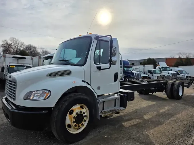 2019 FREIGHTLINER/MERCEDES M2 10614c732f7eccb656b35db4e243faa8296
