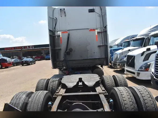 2005 FREIGHTLINER COLUMBIA 120