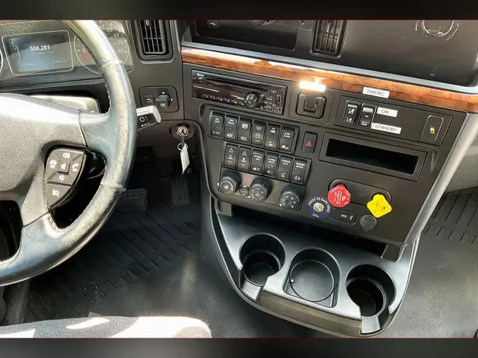 2021 INT LT625 6x4