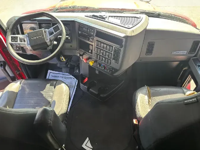2020 MACK ANTHEM AN64T