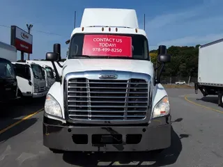 2018 FREIGHTLINER/MERCEDES CASCADIA 125