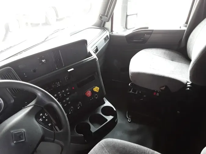 2020 NAVISTAR INTERNATIONAL LT625 SLPR CAB