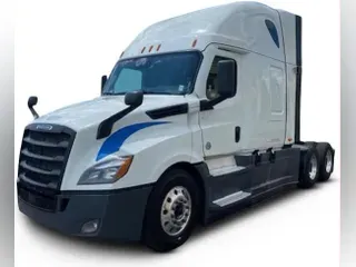 2021 Freightliner Cascadia