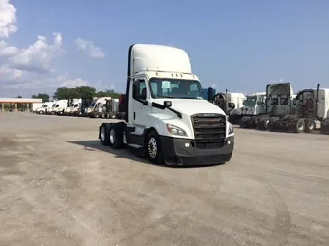 2019 Freightliner Cascadia14d8e49532f03fba933b89c3a21d26b6