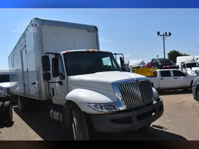 2017 INTERNATIONAL DURASTAR 4300