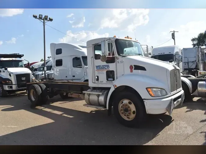 2010 KENWORTH T37014e0f7b0b5fcf914911efba034e68531