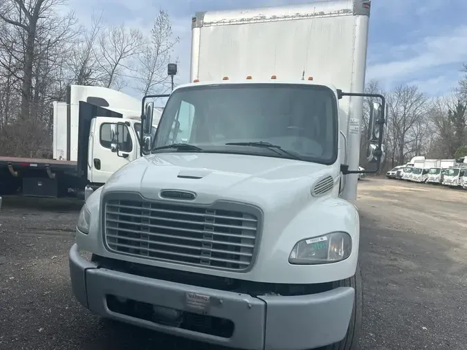 2018 FREIGHTLINER/MERCEDES M2 106