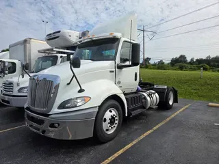 2019 NAVISTAR INTERNATIONAL RH613 DAYCAB S/A