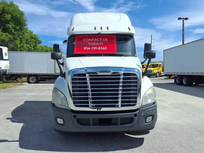 2017 FREIGHTLINER CASCADIA 125