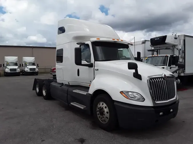 2020 NAVISTAR INTERNATIONAL LT625 SLPR CAB