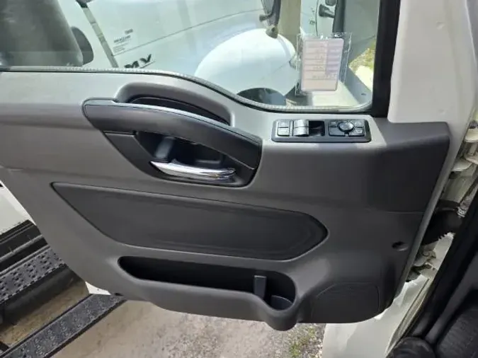 2020 International MV607