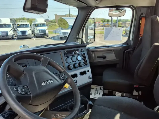 2020 FREIGHTLINER/MERCEDES NEW CASCADIA 11614eecccdb060c9a236e7b9e4f975fe1f