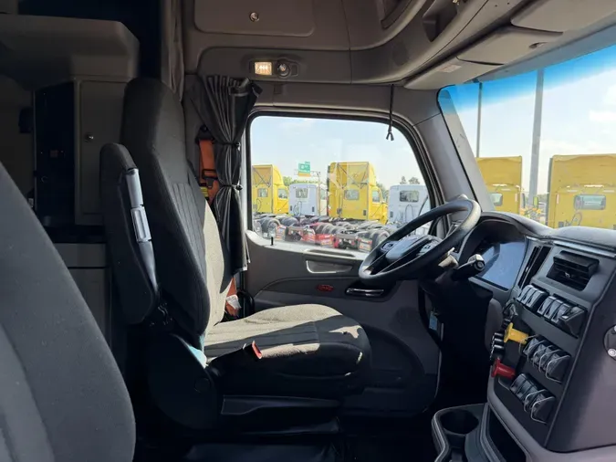 2022 Peterbilt 57914f41483e19170753f93c8e3e887a3ce