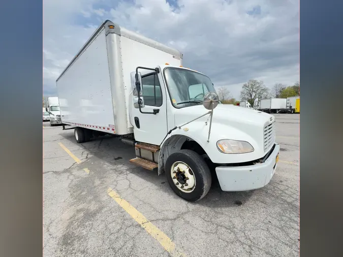 2016 FREIGHTLINER/MERCEDES M2 106