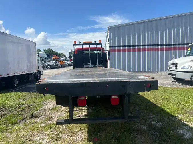 2018 FREIGHTLINER M2 106