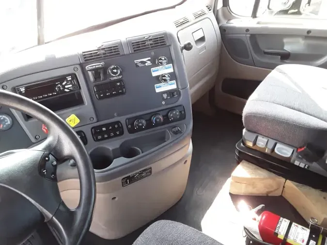 2020 FREIGHTLINER CASCADIA 125