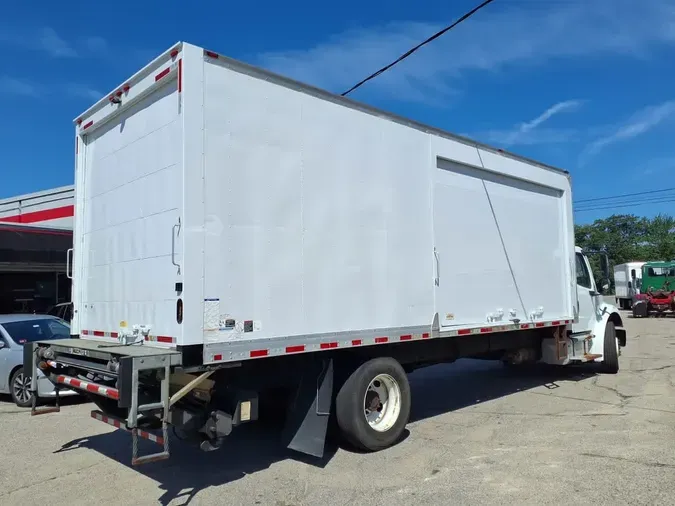 2019 FREIGHTLINER M2 106