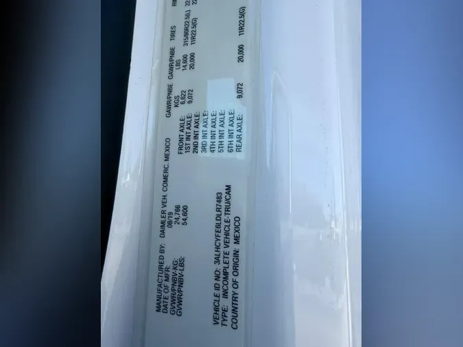 2020 Freightliner Business Class M2 112