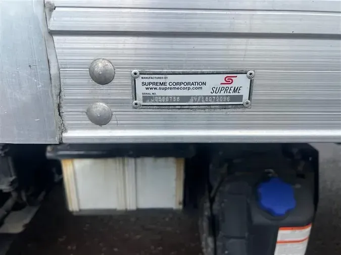 2019 HINO 195