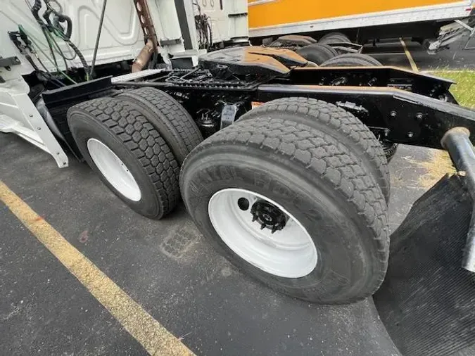 2020 Freightliner Cascadia