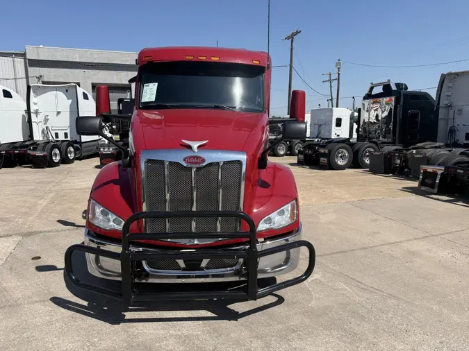 2022 Peterbilt 579