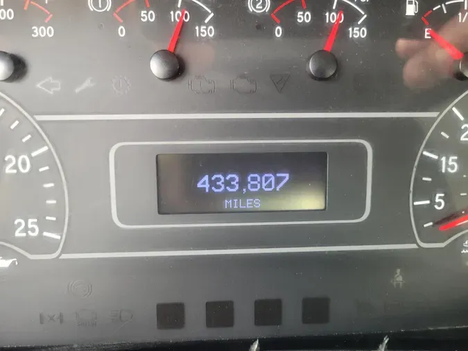 2020 International LT625