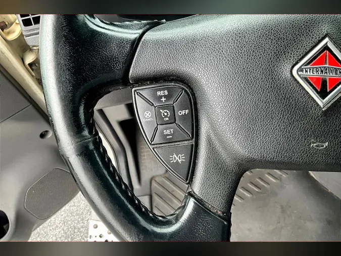 2021 INT LT625 6x4