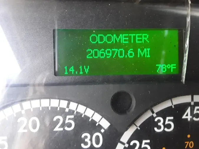 2018 FREIGHTLINER M2 106