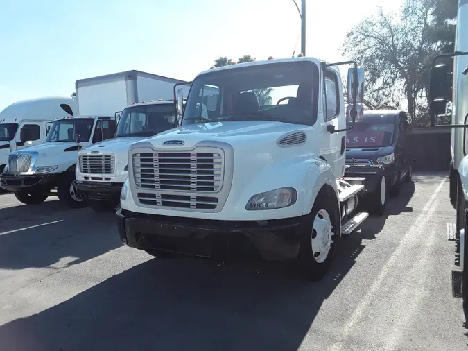 2017 FREIGHTLINER/MERCEDES M2-112