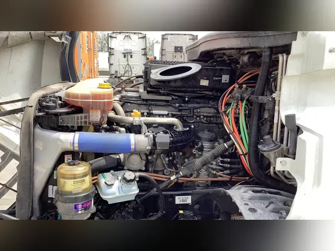 2021 Freightliner Cascadia