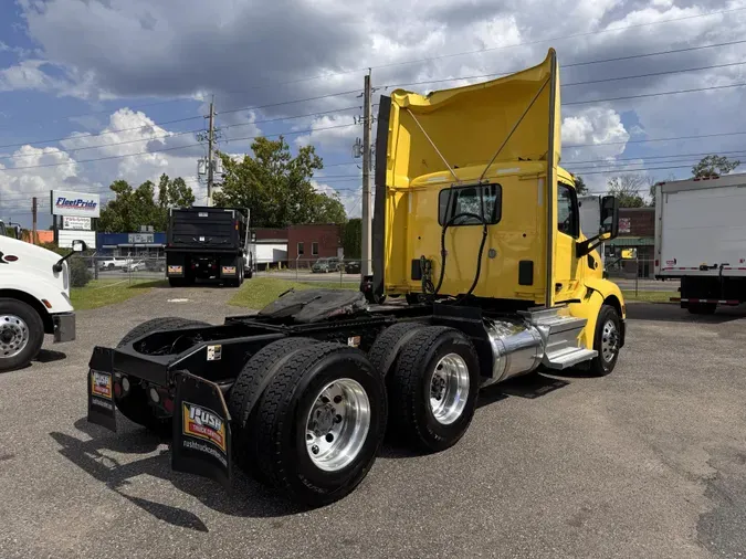 2021 Peterbilt 579